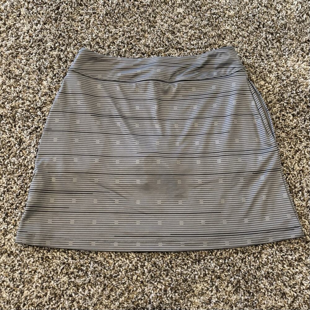 Nike Dri Fit Skort XS Gray Black Striped - Picture 2 of 10